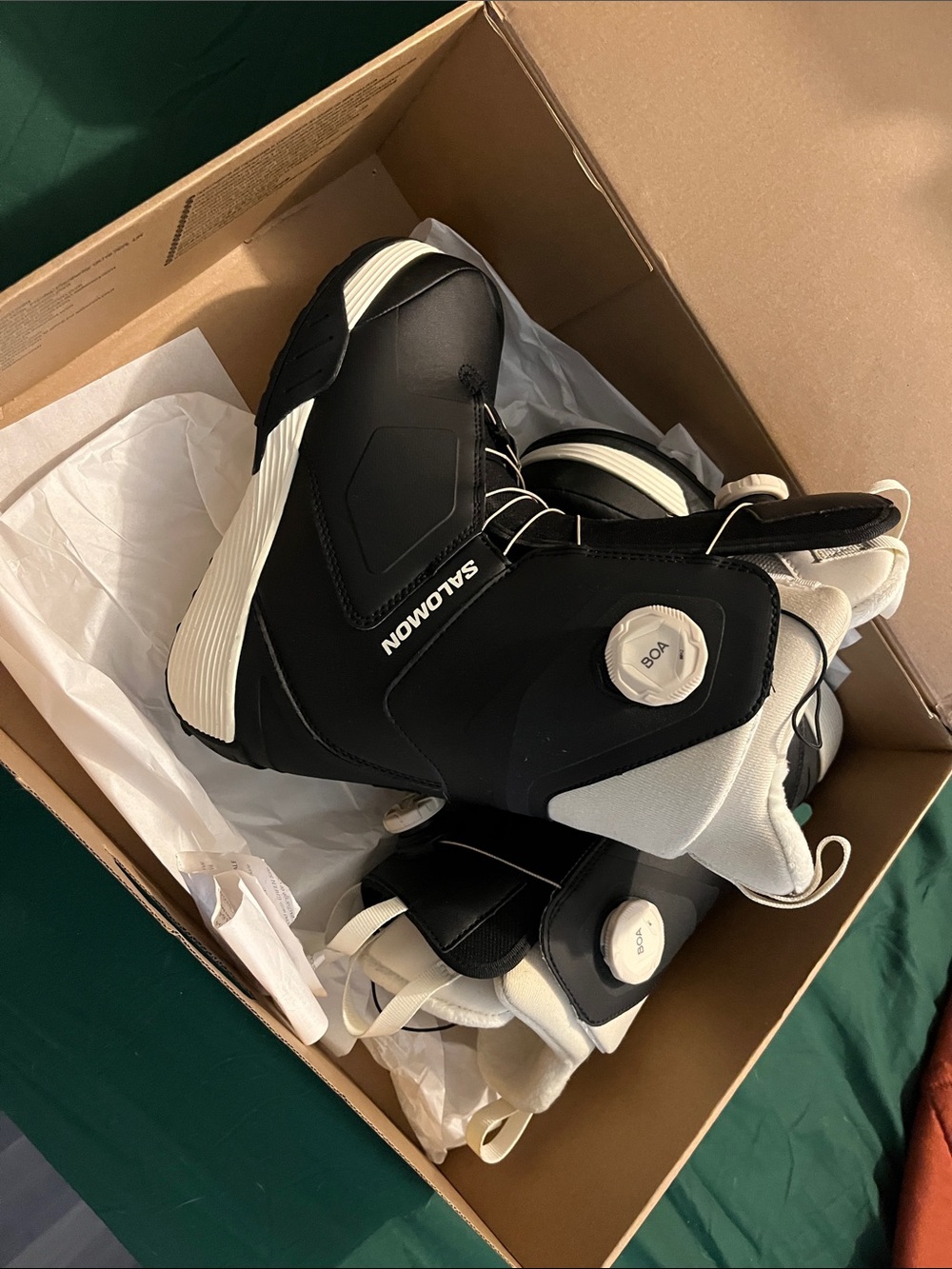 Brand new women’s Salomon Snowboard Boots